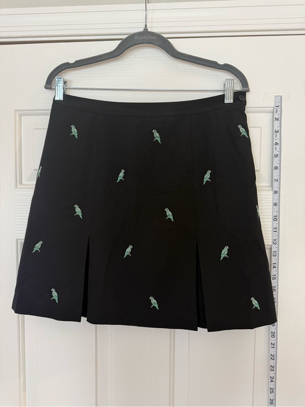 Golf/Tennis/Pickleball Skort with Slight Pleat and Green Bird Embroidery